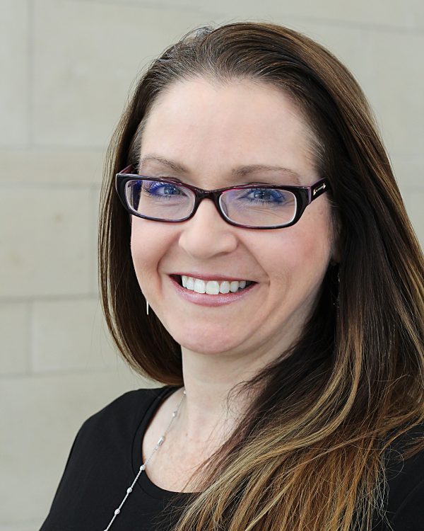Julia Stacer, Soprano : Julia Stacer, Soprano