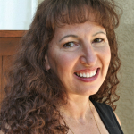 Micaëla Larsen Brown, Alto : Micaëla Larsen Brown, Alto