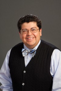 Raymond Ortiz, Tenor